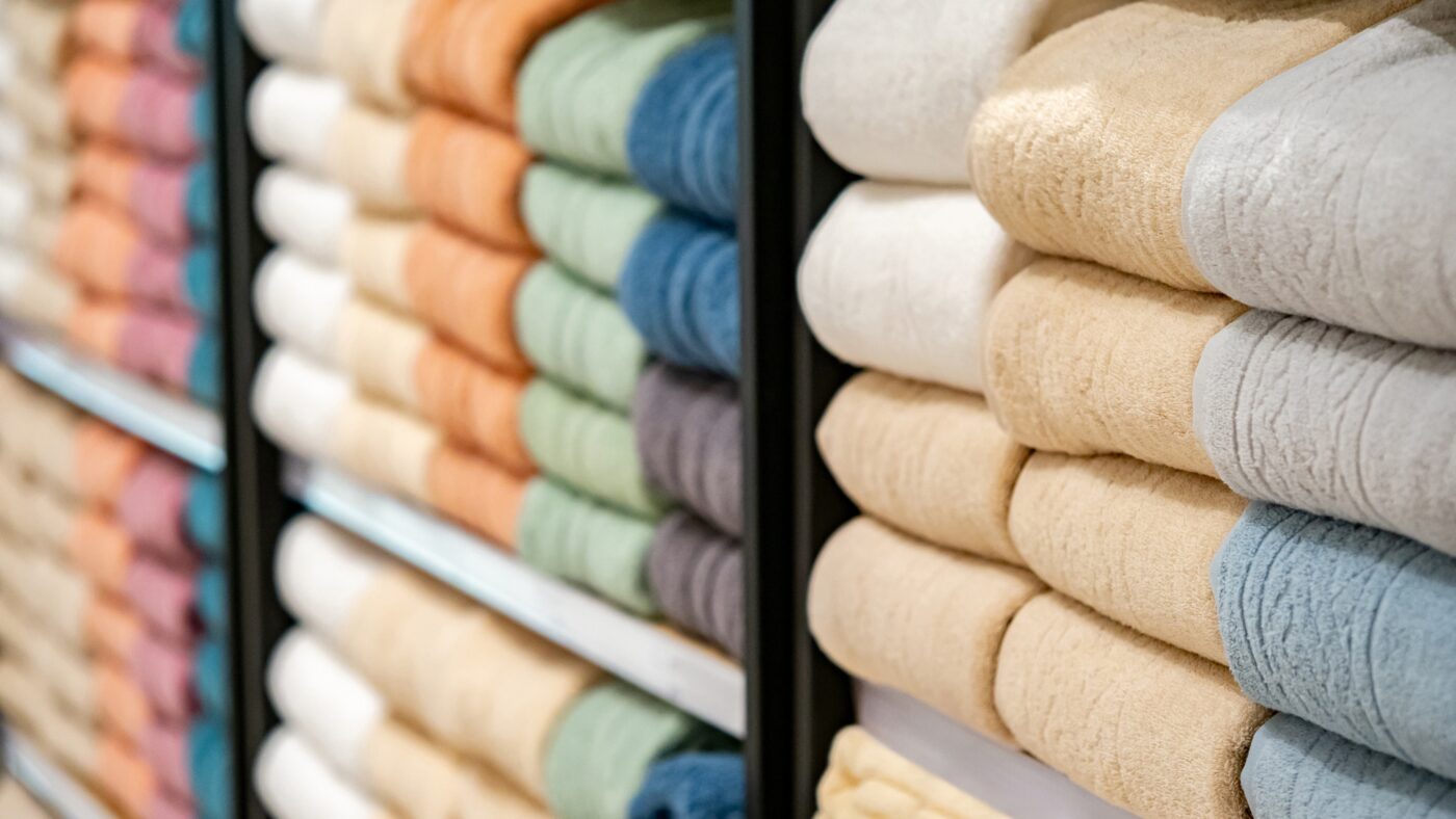 Colorful cotton towels by Limpid Textile